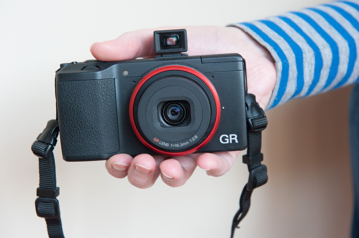 Ricoh GR External Optical Viewfinder GV-2Inconspicuosity